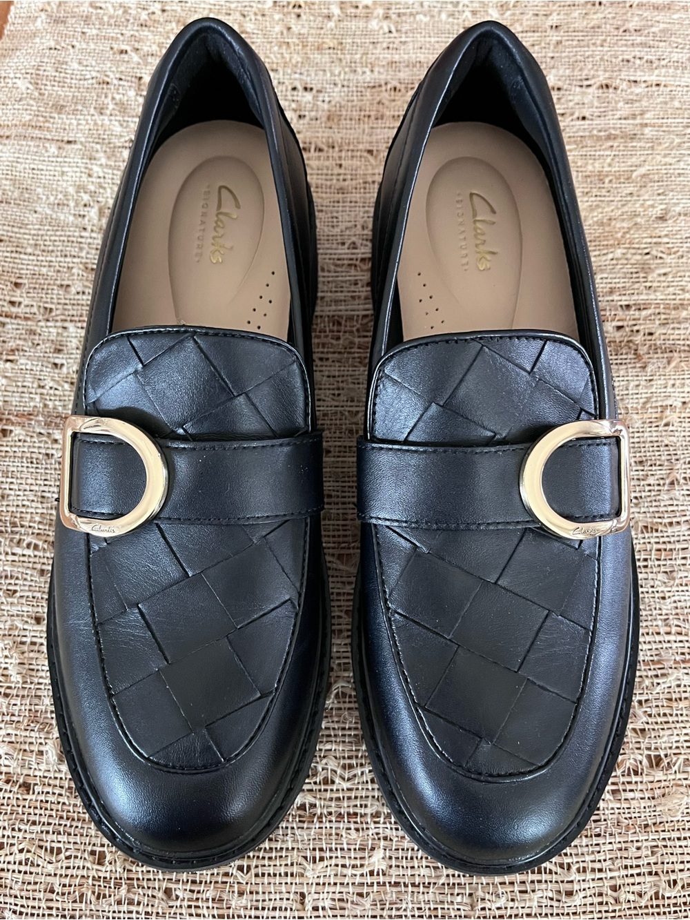 Clarks Splend Women Black Woven Leather Buckle Loafers 9M. NEW